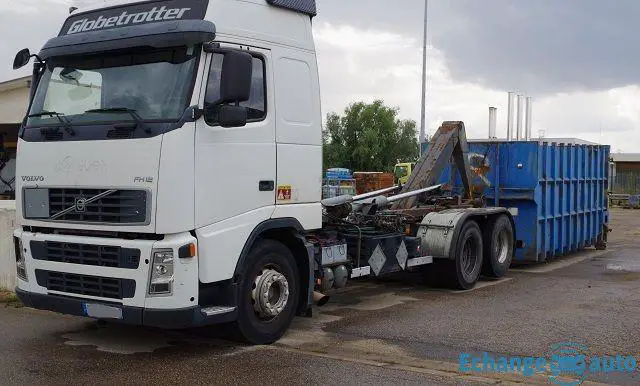 Camion 6x2 Ampliroll VOLVO FH 12.420