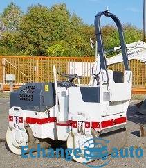 Compacteur tandem autoporté BOMAG