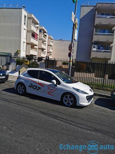 Peugeot 207 sport