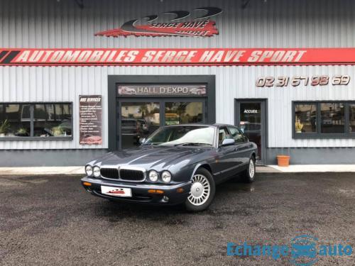 Jaguar XJ8 X300 3.2 V8