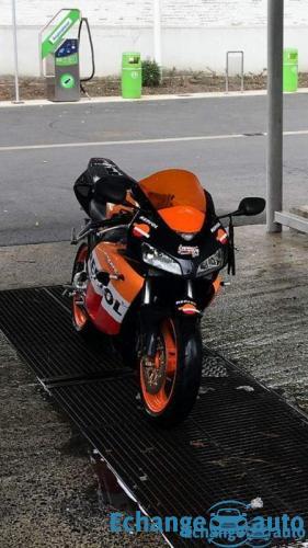 Honda cbr 1000 rr repsol