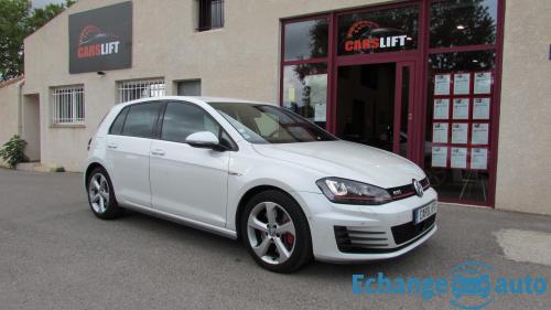 Volkswagen Golf 2.0 TFSI 230 GTI Performance