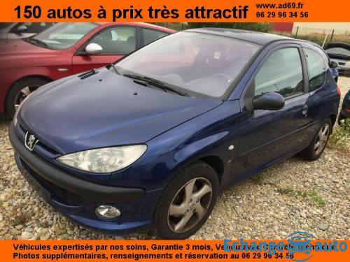Peugeot 206 ESSENCE 1.6 3P 110 CH