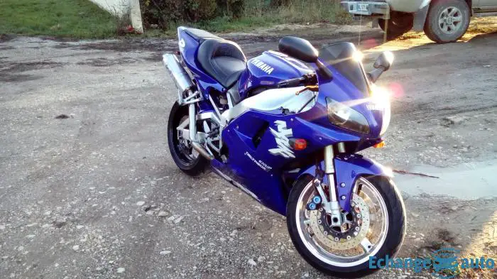 YAMAHA Yzf 1000