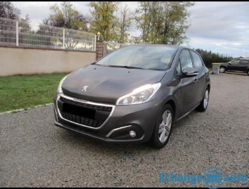 Peugeot 208 1.2 SIGNATURE 82 PTECH BVM