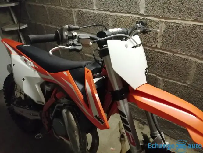 Ktm 125sx parfait état. Comme neuf