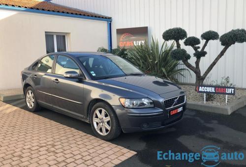 Volvo S40 1.6L 110CV MOMENTUM GARANTIE 6 MOIS