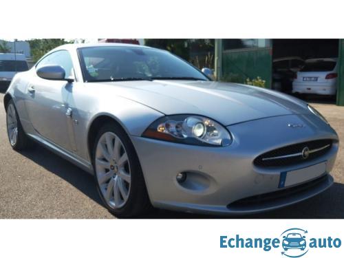 JAGUAR XK Coupé 4.2 - 298 A