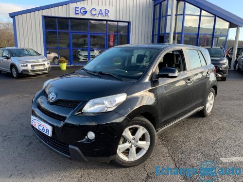 TOYOTA URBAN CRUISER 90 D-4D FAP 2WD Life 