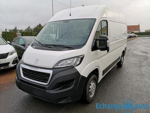 Peugeot Boxer FG 333 L2H2 2.0 BLUEHDI 130 S&S PREMIUM