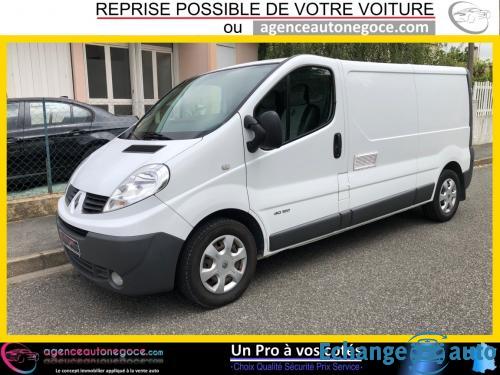 RENAULT TRAFIC FOURGON 2.5 DCI 150 L2H1 1200 KG