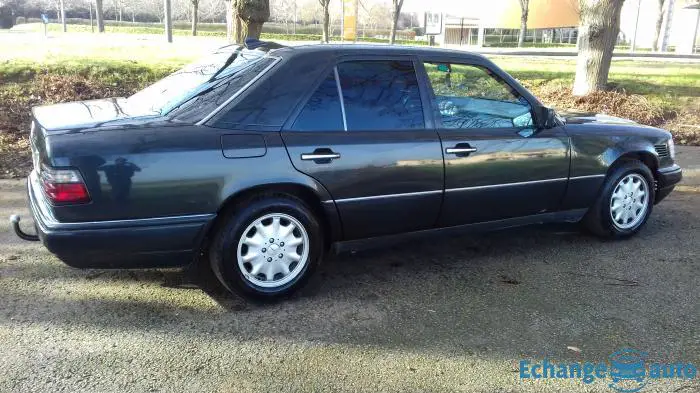 Mercedes E 250 ( vente ou échange )