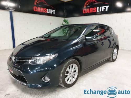 Toyota Auris DYNAMIC PACK CONFORT 2.0 D4-D 124 CH - GARANTIE 6 MOIS
