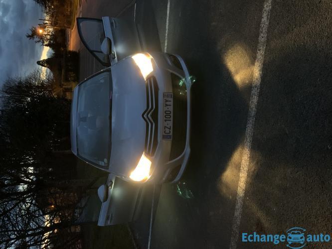 Citroën C4 1.6L e-HDI 115ch