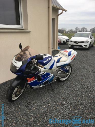 Gsxr SRAD 750 1998 injection