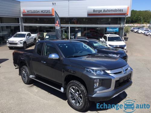 Mitsubishi L200 CLUB CAB 2.2 DI-D 150 4WD INTENSE 2p