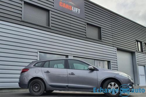 Renault Mégane ESTATE 1.5 DCI 110 CARMINAT TOMTOM GARANTIE 3 MOIS ESSENTIELLE