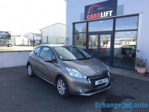 Peugeot 208 1.2 VTI 82 CV ALURE