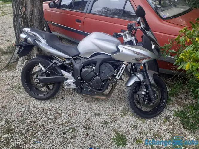 Yamaha fz6 s2 etat parfait