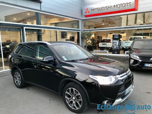 Mitsubishi Outlander III (2) 2.2 DI-D INTENSE NAVI 5P 4WD