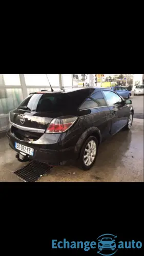 Opel Astra GTC