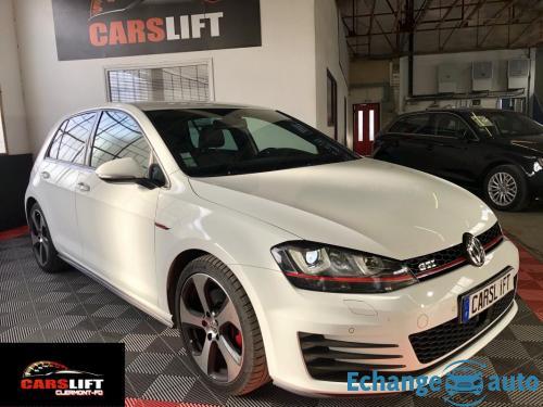 Volkswagen Golf VII GTI 2.0 TSI 220 ACC +FULL LED + CUIR