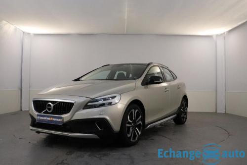 Volvo V40 Cross Country T3 152 Geartronic 6 Oversta Edition