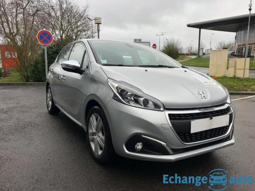 Peugeot 208 BUSINESS 1.2 PureTech 110ch S&S EAT6 Allure