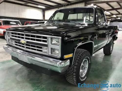 Chevrolet Silverado V8 350 1987 prix tout compris