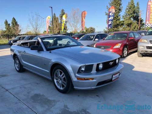 Ford Mustang Gt v8 premium 2005 prix tout compris