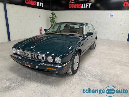 Jaguar XJ V8 4.0 SOVEREIGN 276 CH - GARANTIE 6 MOIS