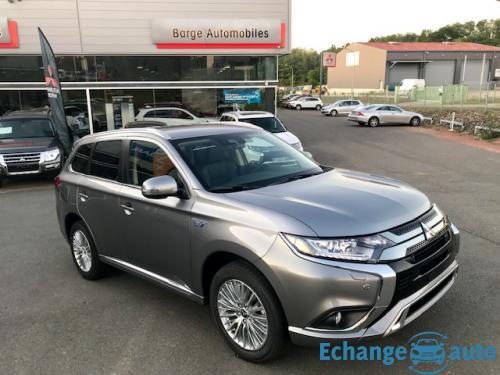 Mitsubishi Outlander PHEV III (2) TWIN MOTOR 4WD INTENSE MY19
