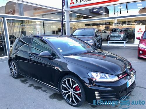 Volkswagen Golf VII 2.0 TSI 230 BLUEMOTION TECHNOLOGY GTI PERFORMANCE DSG6 5P