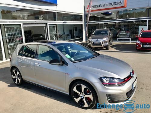 Volkswagen Golf VII 2.0 TSI 230 BLUEMOTION TECHNOLOGY GTI PERFORMANCE 5P