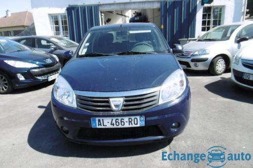 Dacia Sandero 1l4 72cv gpl laureate