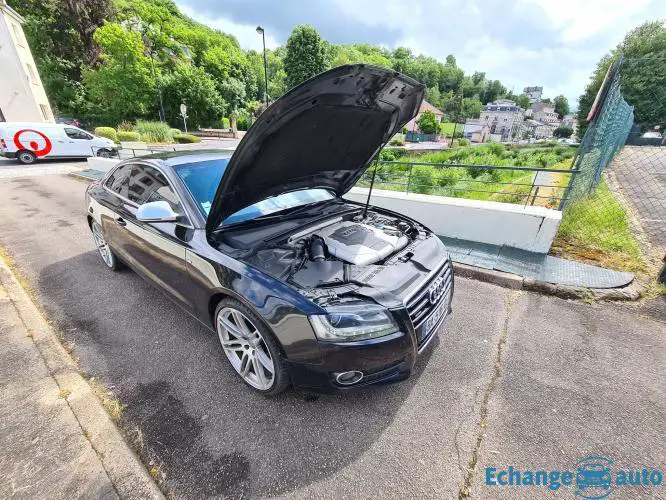 AUDI A5 3.0 TDi 240