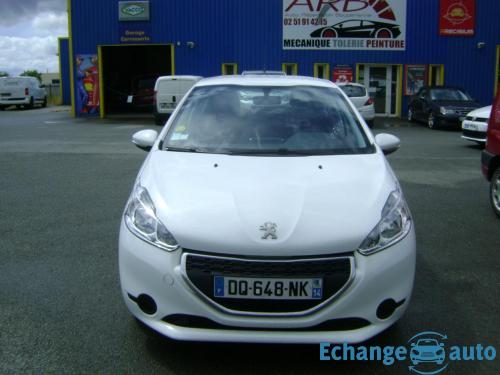 Peugeot 208 ACTIVE 16 HDI 90 CV