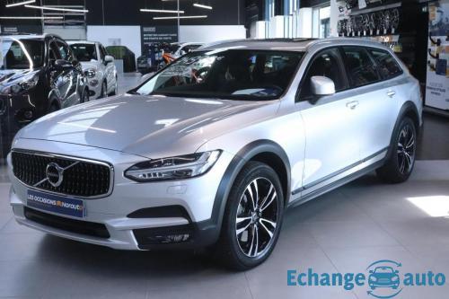 Volvo V90 Cross Country D5 AWD 235 ch Geartronic A