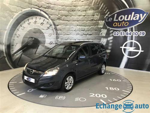 Opel Zafira 1.8 140 COSMO PACK