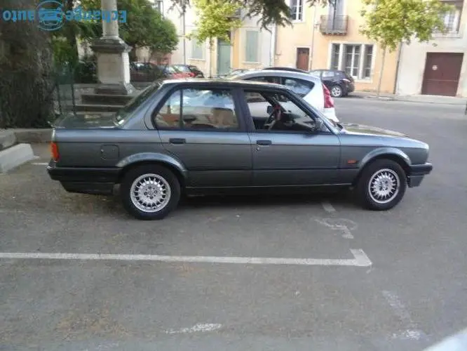 BMW 324d E30