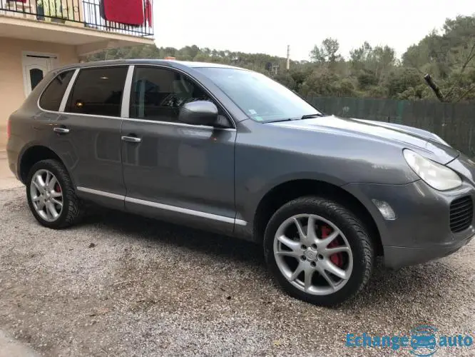 Porsche Cayenne turbo 4.5 full moteur neuf