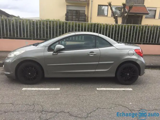 Cabriolet Peugeot 207 cc