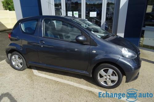 Toyota Aygo 1.0 VVT-I 75 CONFORT 5P