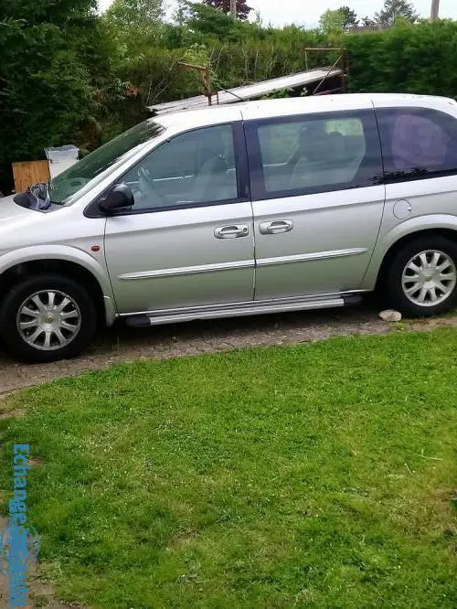 Chrysler voyager 2.5L CRD 143CV 7 Places