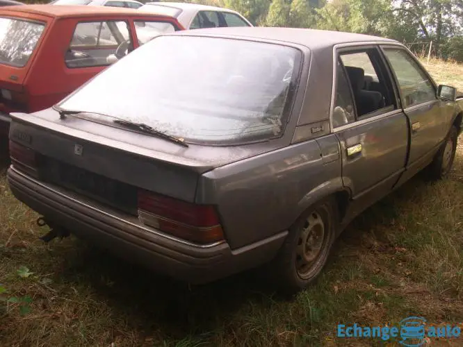 RENAULT 25 TURBO DIESEL 150€