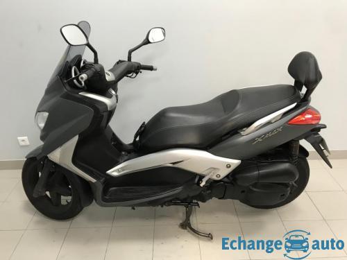 Yamaha X Max