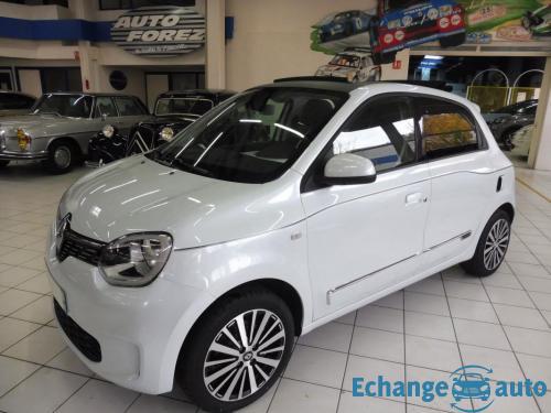 Renault Twingo 0.9 TCe 95 CH INTENS EDC