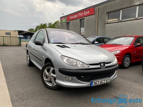 PEUGEOT 206 2.0 HDi Quiksilver