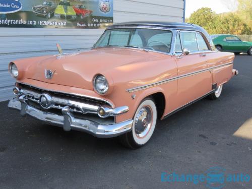 FORD CRESTLINE SKYLINER V8 de 1954