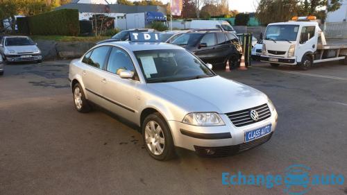 Volkswagen Passat 1.9 TDI - 130 Business Line